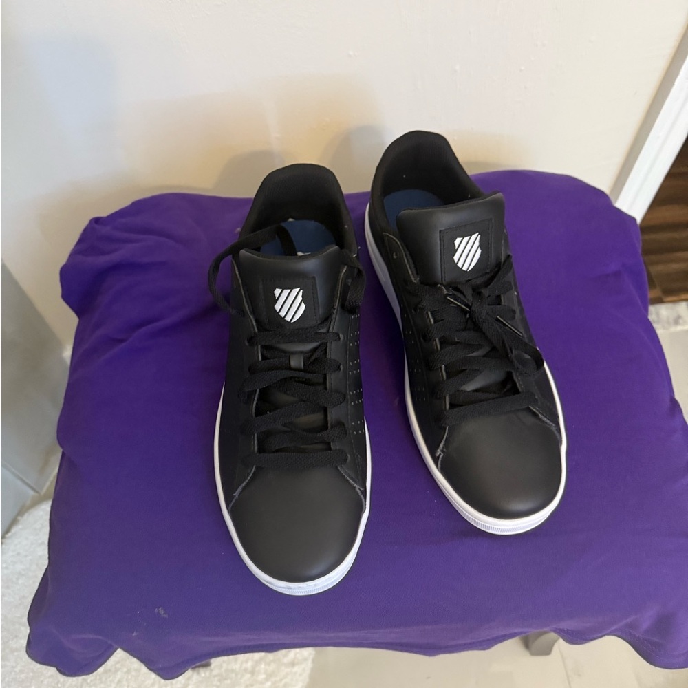 K-Swiss Black and White Men's Sneakers